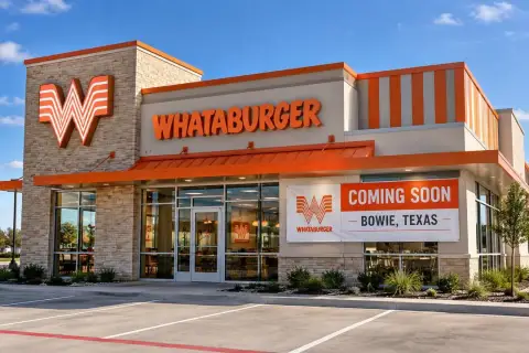 Whataburger in Bowie, TX